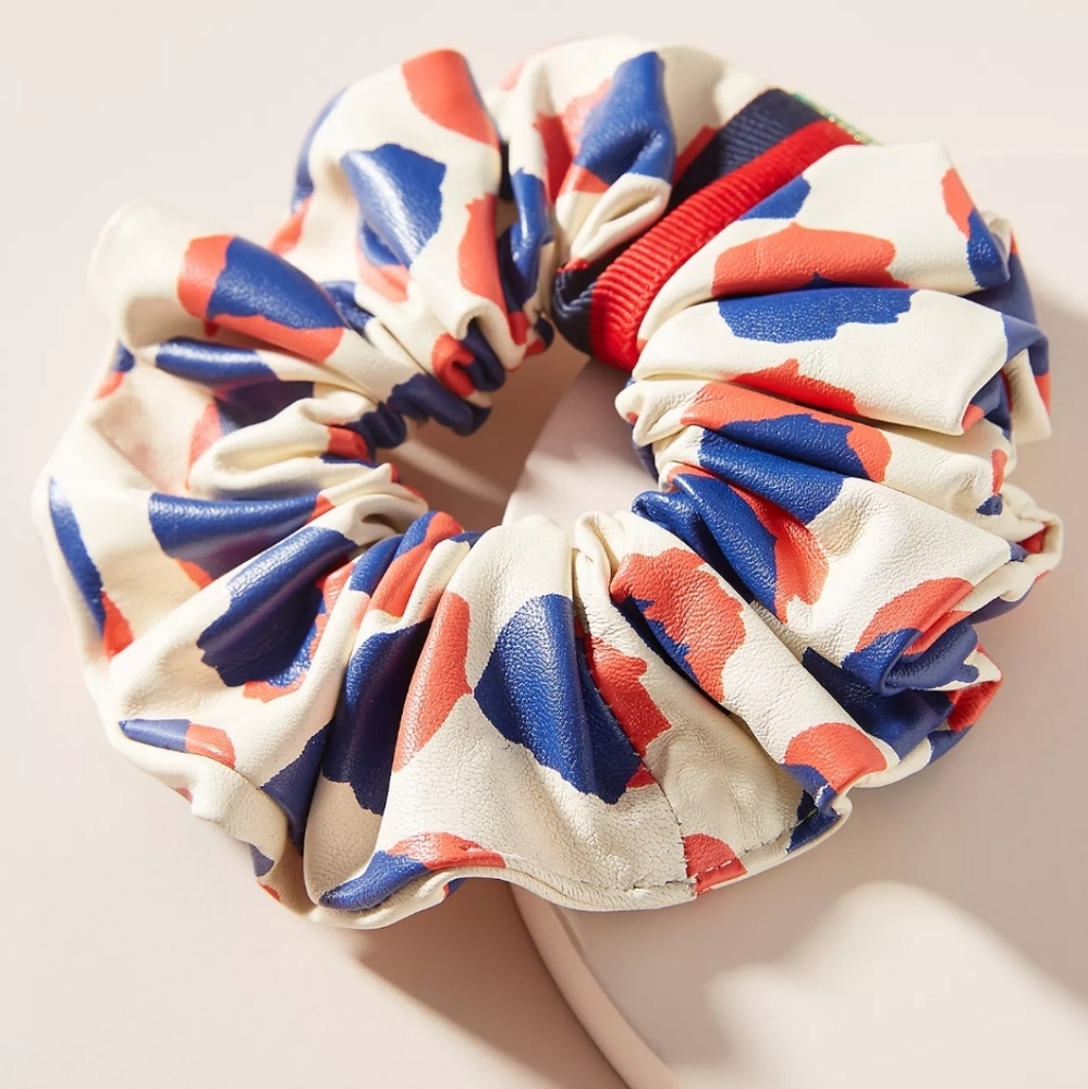 Clare V. Anthropologie Renee leather Scrunchie - Picture 1 of 2